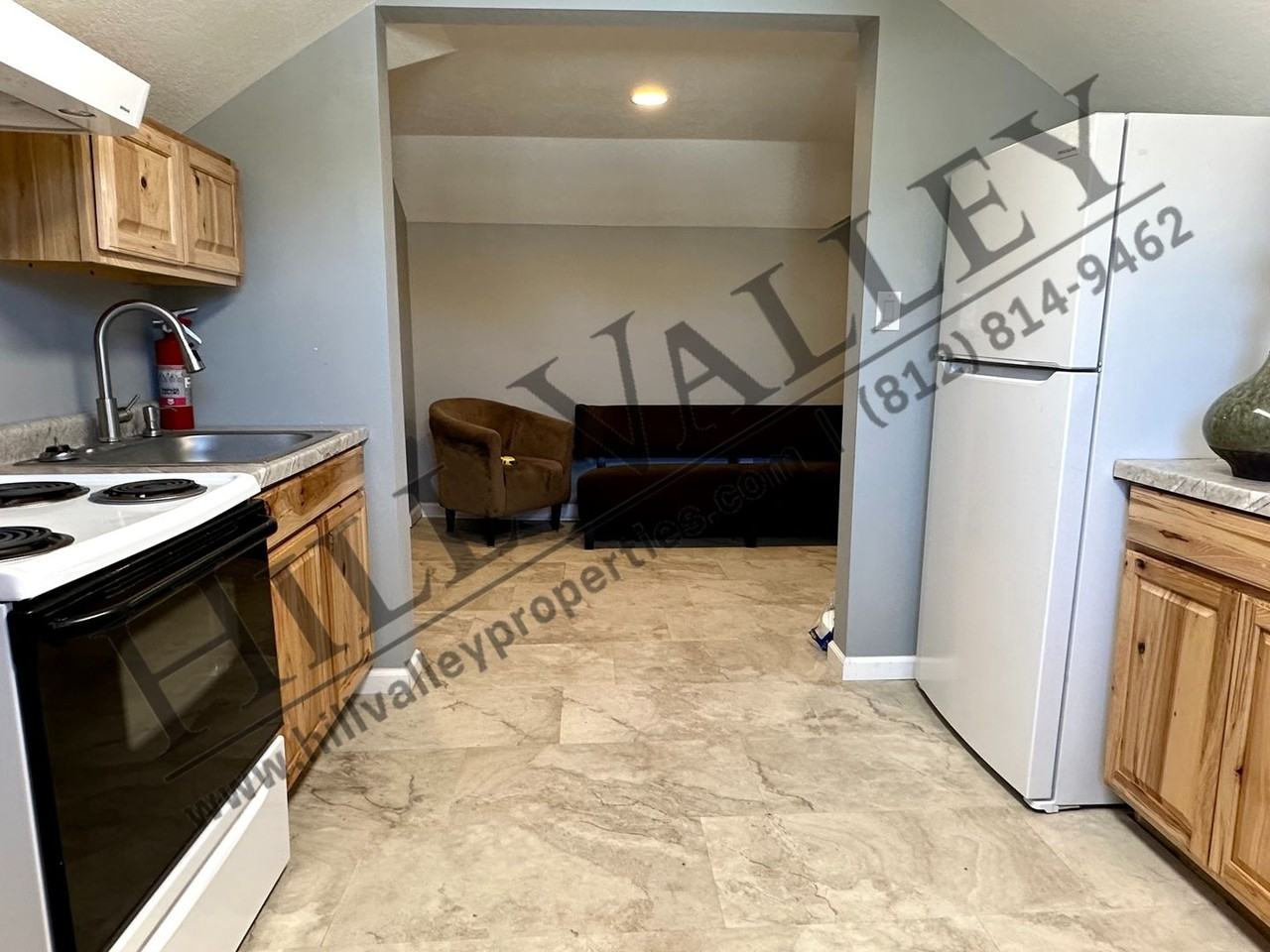 2330 S 7th St - Photo 2 of 12