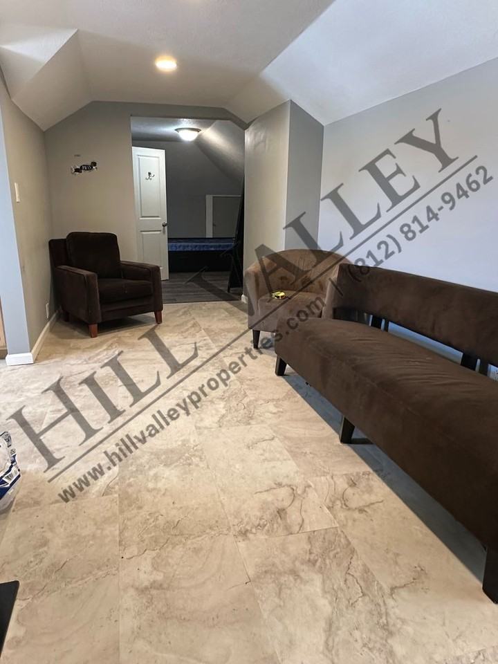 2330 S 7th St - Photo 5 of 12