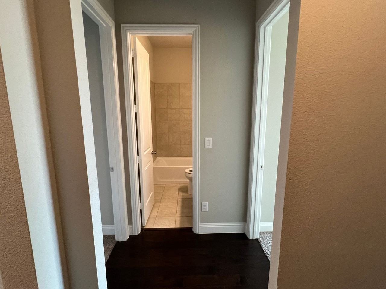 616 Ardath Dr - Photo 3 of 25