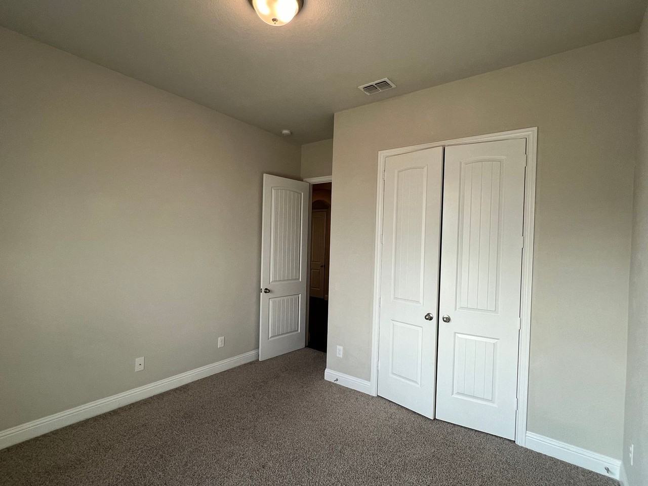 616 Ardath Dr - Photo 5 of 25