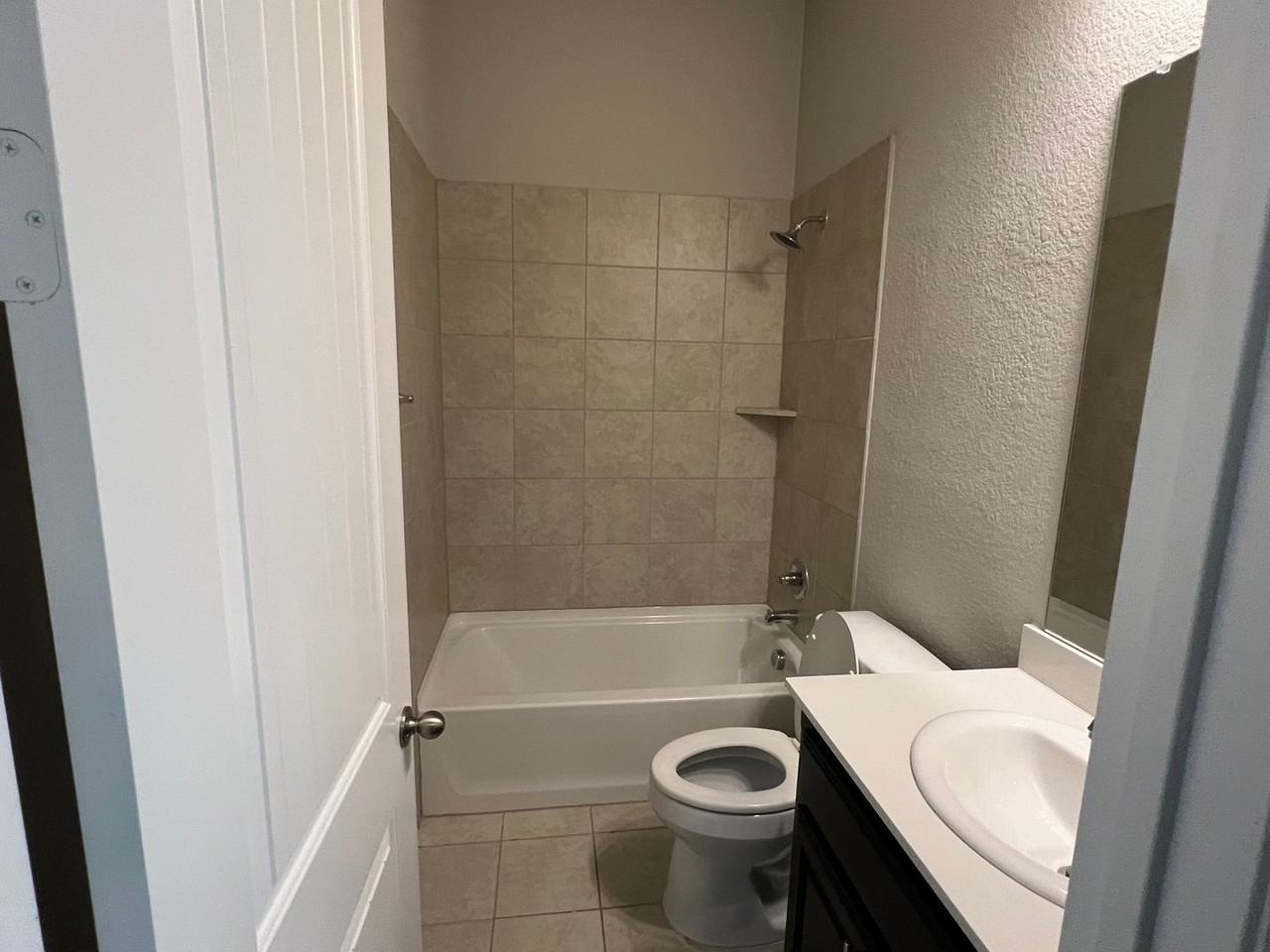 616 Ardath Dr - Photo 6 of 25