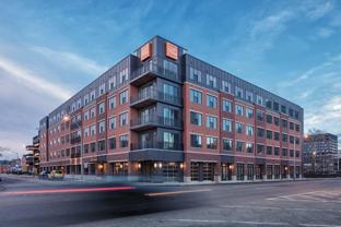 223 E Town St - Photo 1 of 1