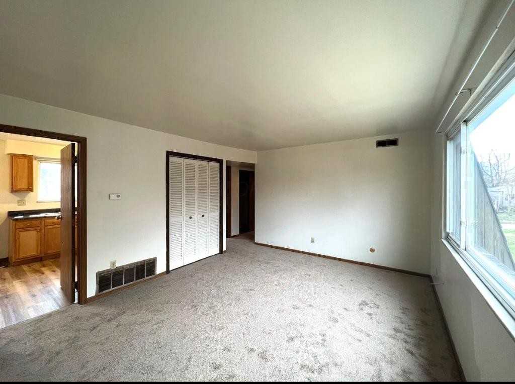 1439 E Hudson St - Photo 3 of 5