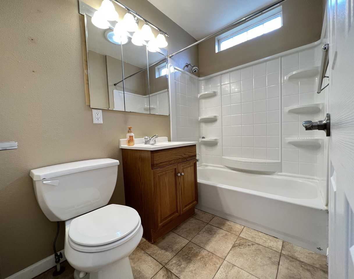 109 Water St - Photo 3 of 30