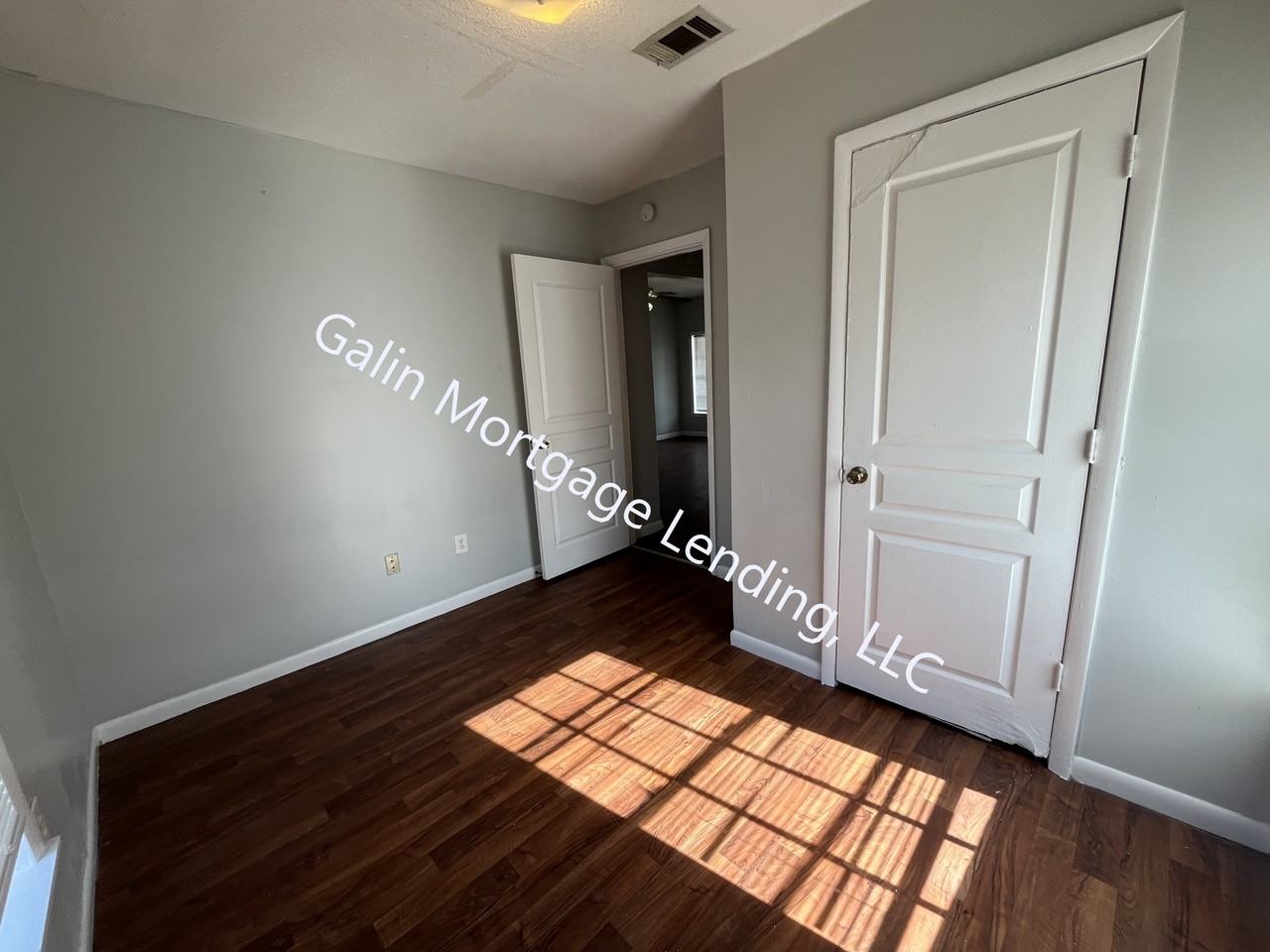 13 Brickyard St - Photo 2 of 10