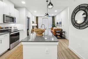 featured image of 4600 E Mckinney St