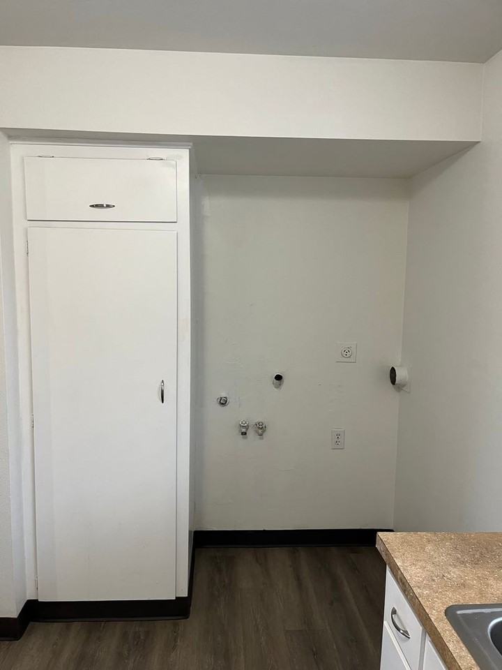 UPP2415 - Photo 7 of 9