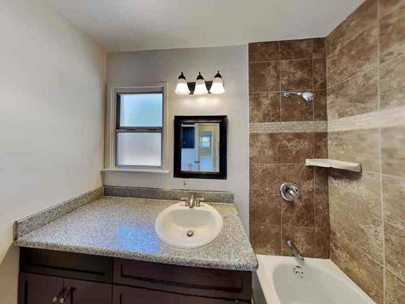 6669 Alder Park Cir - Photo 3 of 6