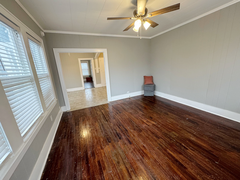 1741 Mckinley Ave - Photo 3 of 18