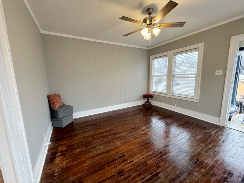 1741 Mckinley Ave - Photo 5 of 18