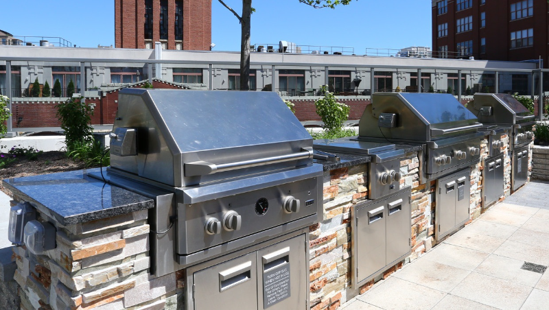 357 W Hubbard St #4111 - Photo 7 of 9