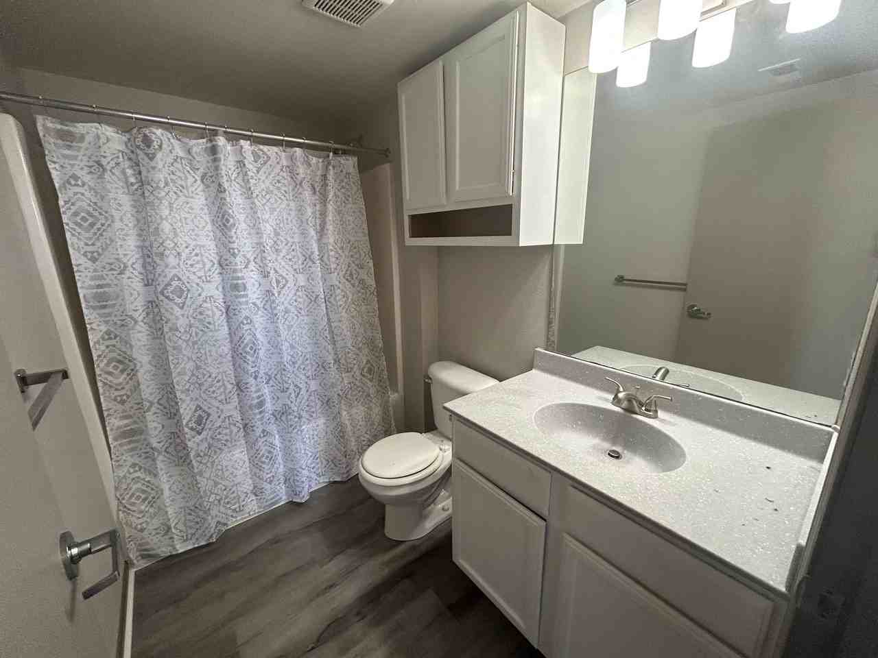 Drake Court and Liberty Lofts apartments!  Enjoy downtown living at its best. - Photo 5 of 50