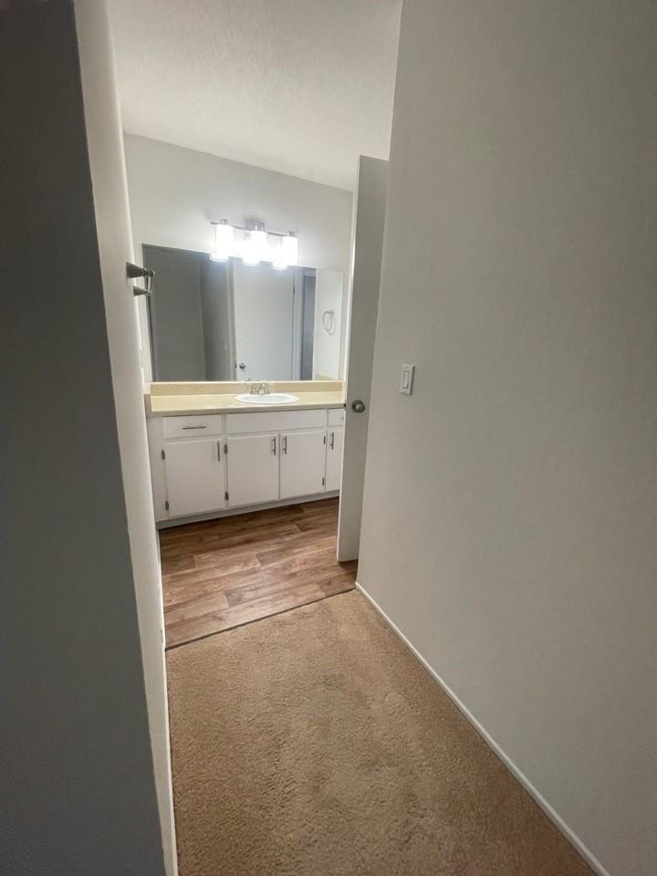 Shelter Creek Apartments - Photo 7 of 7