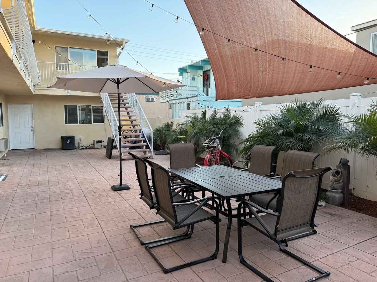 1211 Oliver Ave - Photo 5 of 27