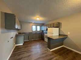 featured image of 10329 Ne Prescott St
