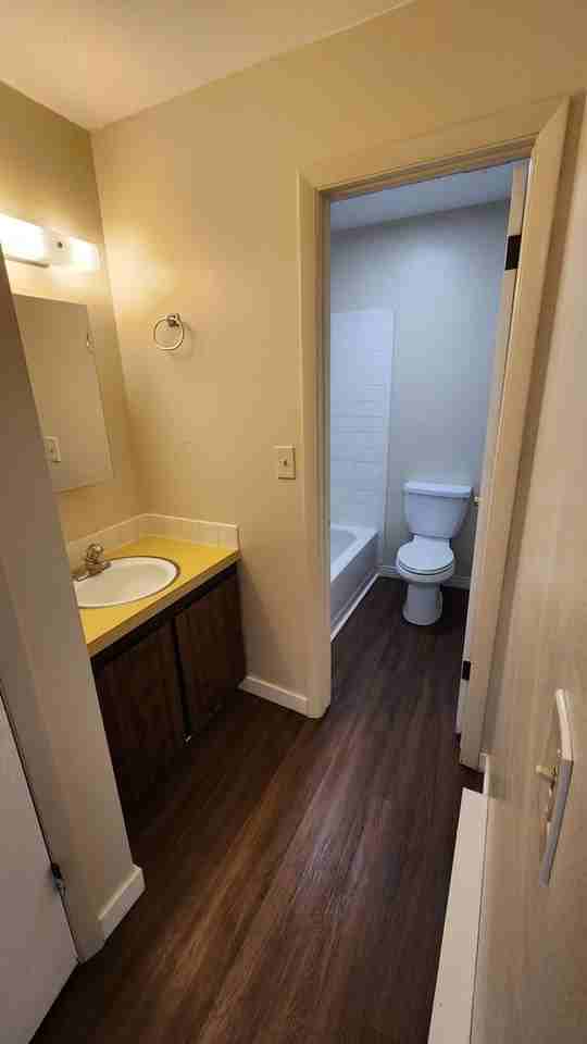 1734 Azalea Dr Apartments - Photo 5 of 17