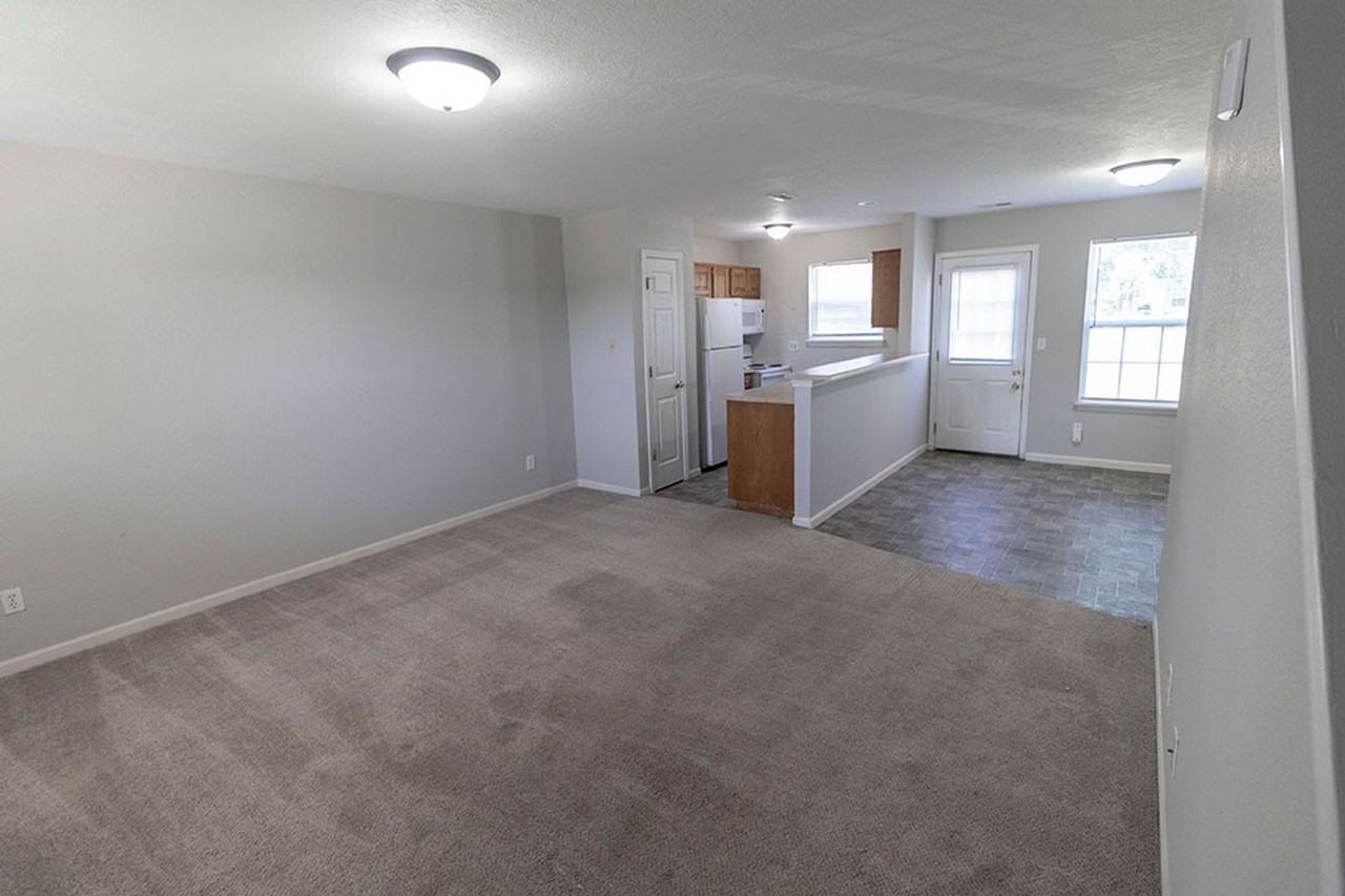 4507 Rice Rd - Photo 3 of 24