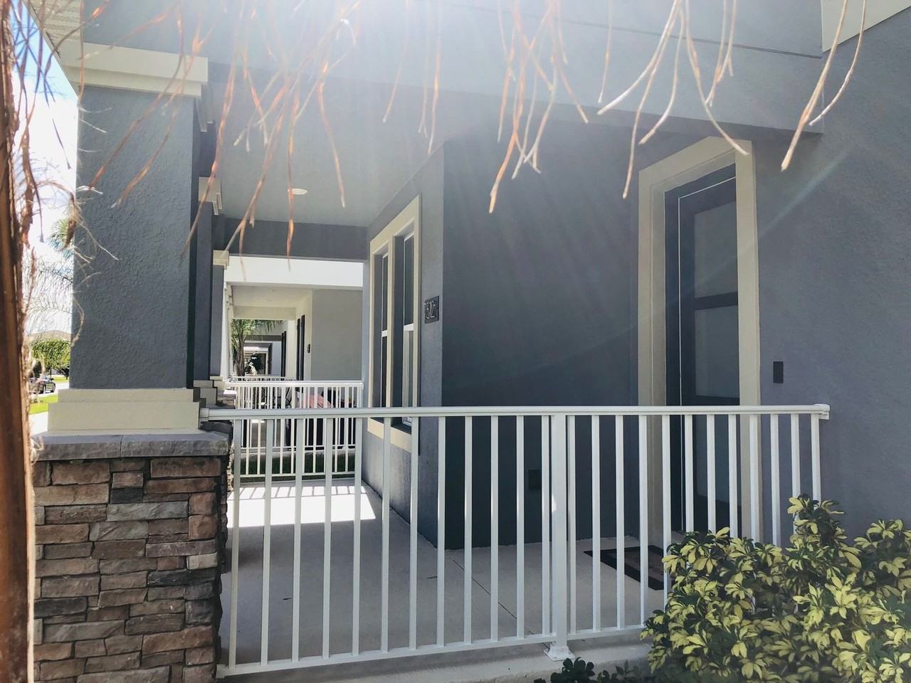 7512 Summerlake Groves Street - Photo 2 of 9