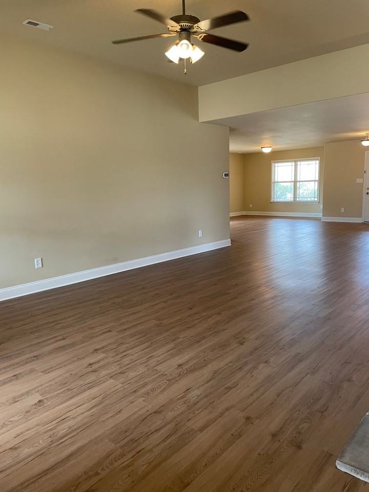 7601 Addison Dr Nw - Photo 3 of 40