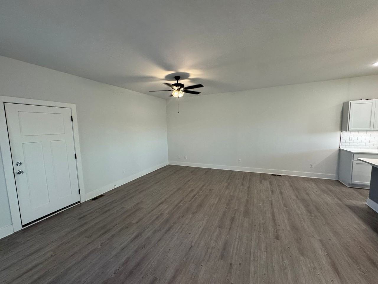 8717 E Summerside Pl - Photo 5 of 12