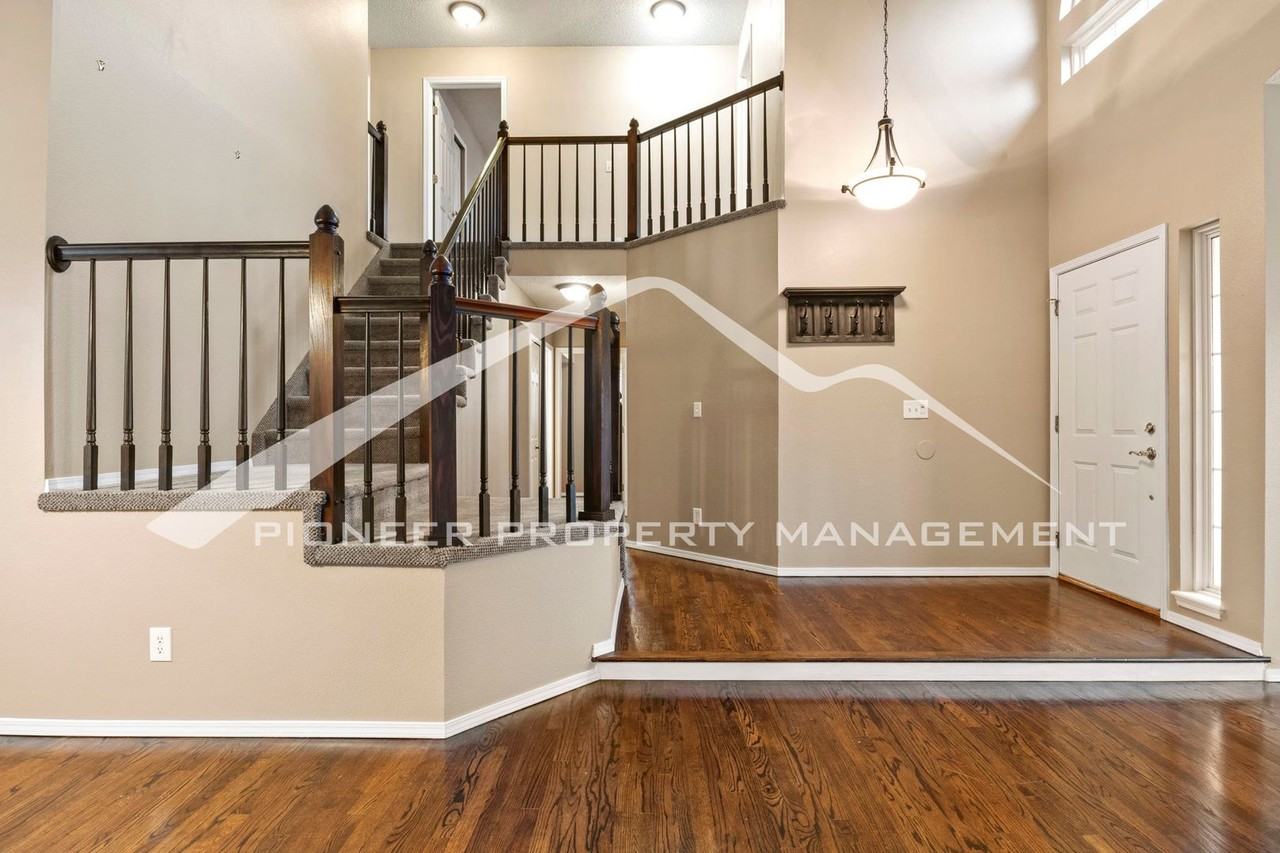 5770 Coachwood Trl - Photo 2 of 24