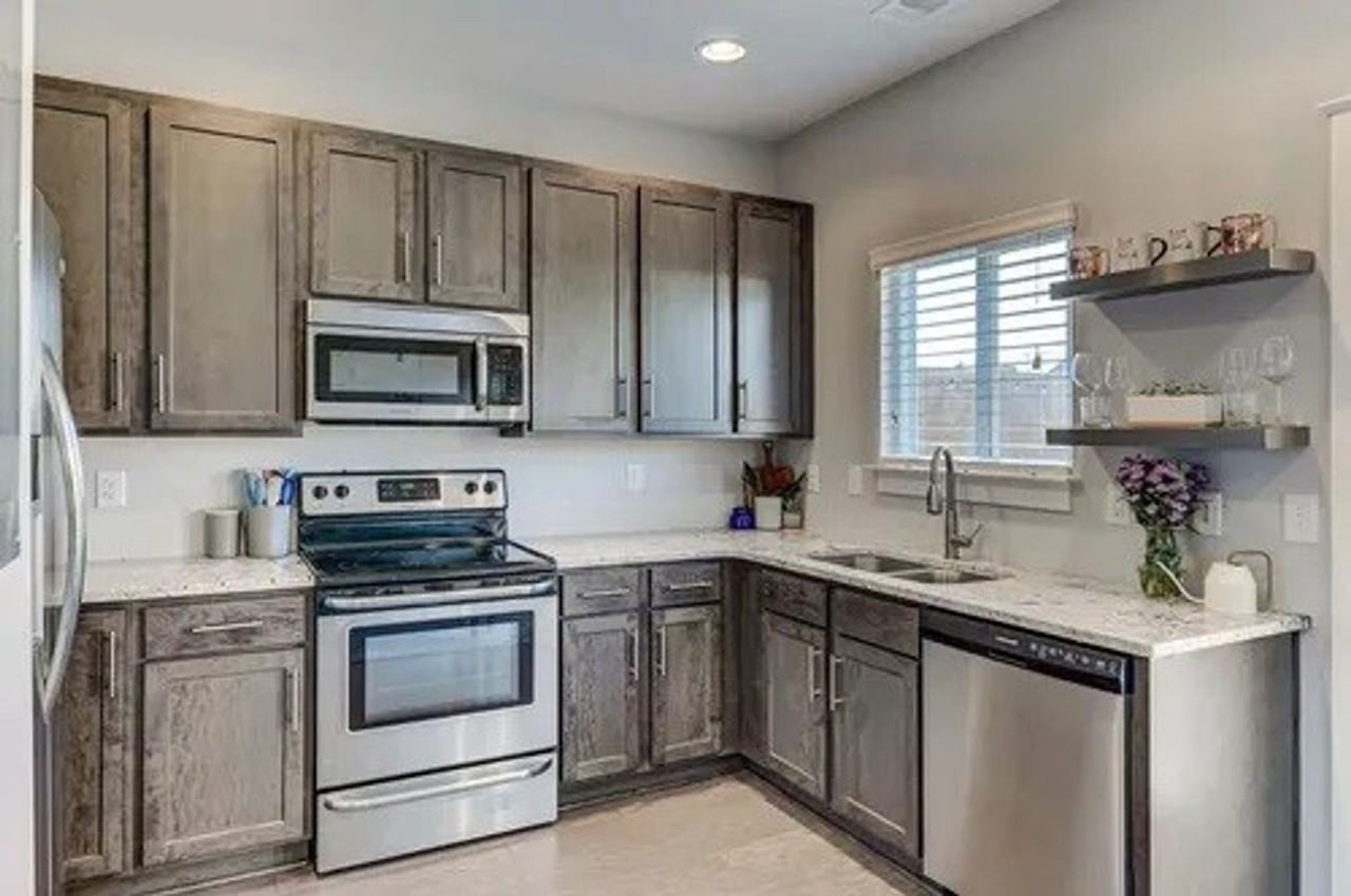 1511 57th Ave N - Photo 5 of 23