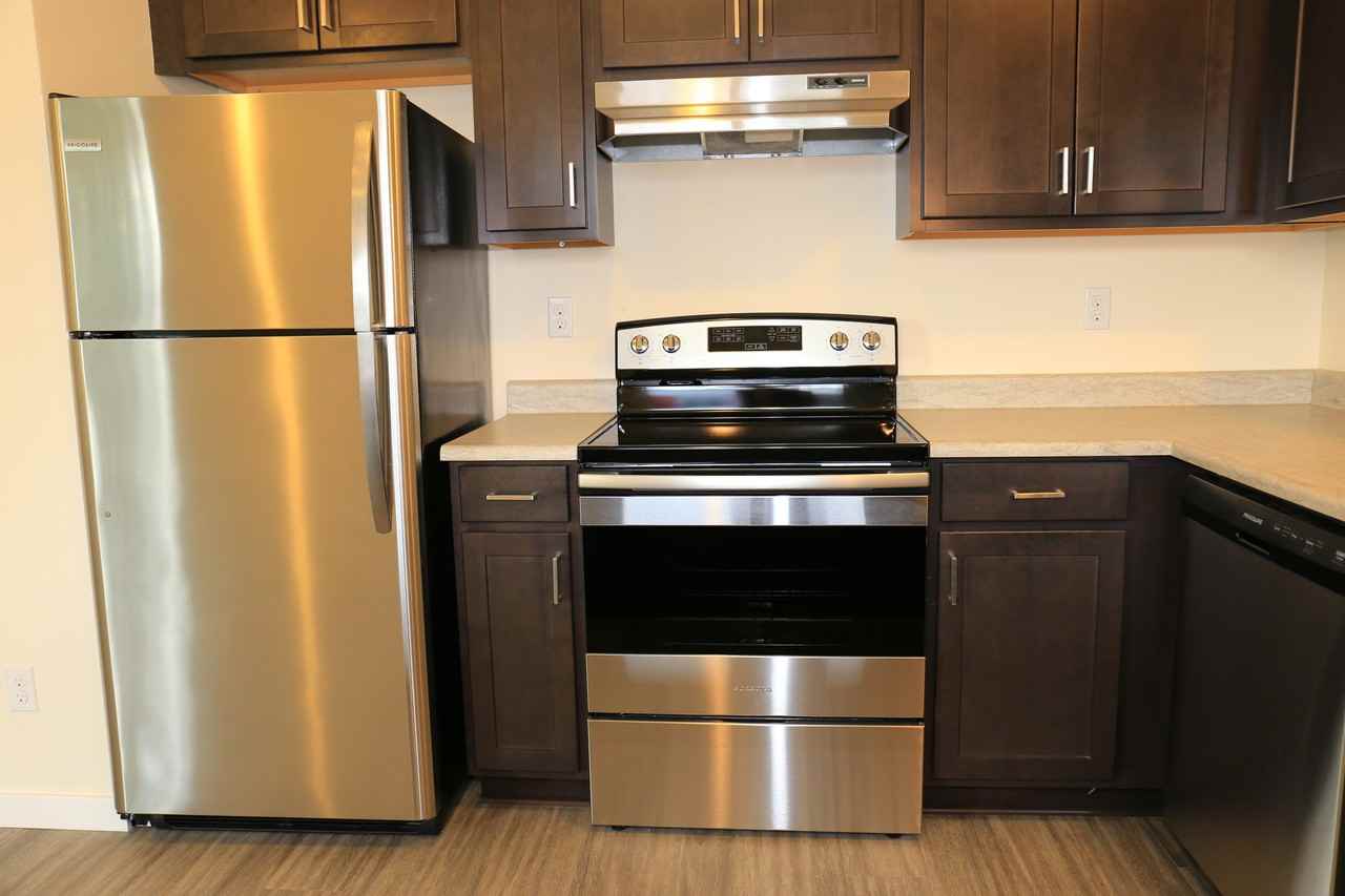 1212 Golf Club Rd Se #302