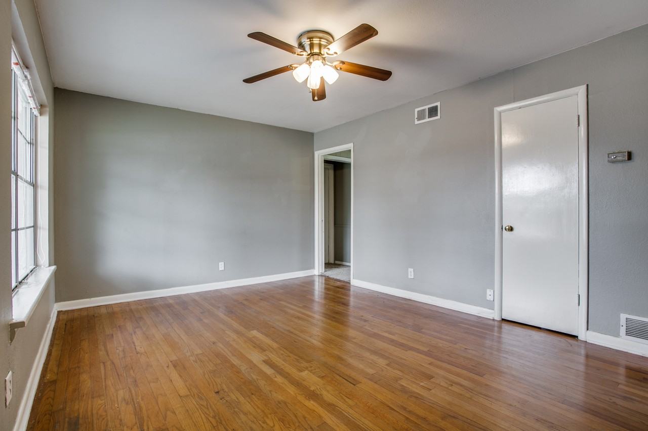 404 Valley Dr #NA - Photo 4 of 19