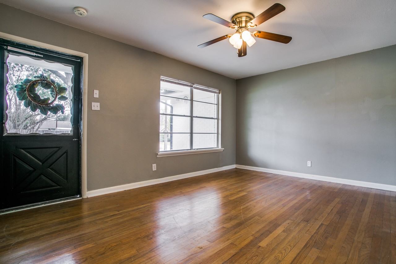 404 Valley Dr #NA - Photo 5 of 19
