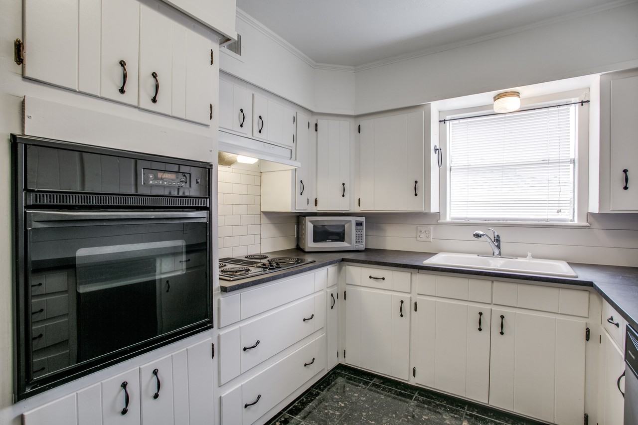 404 Valley Dr #NA - Photo 6 of 17