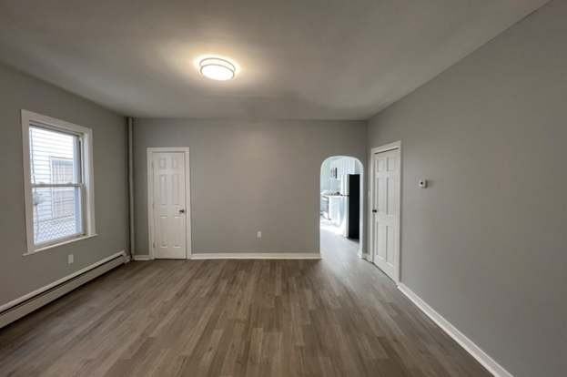 244 Sitgreaves St #1 - Photo 2 of 7