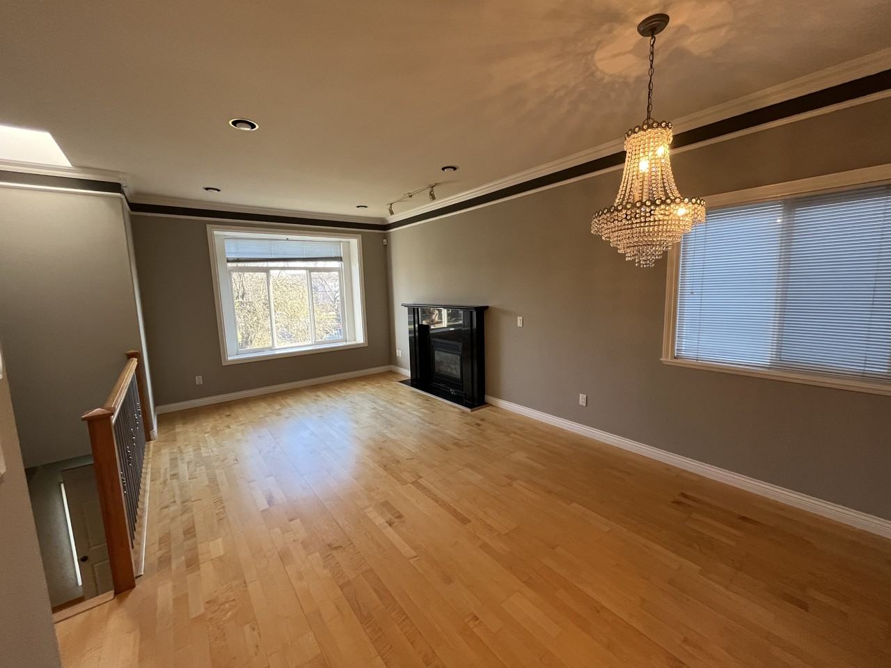 7037 Duff Street #MAIN - Photo 3 of 14