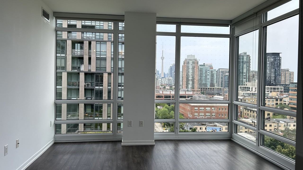 1100 King St W - Photo 2 of 22