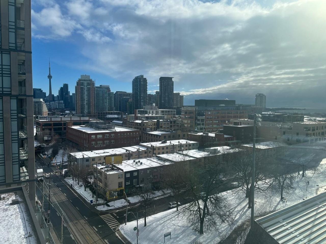 1100 King St W - Photo 3 of 22