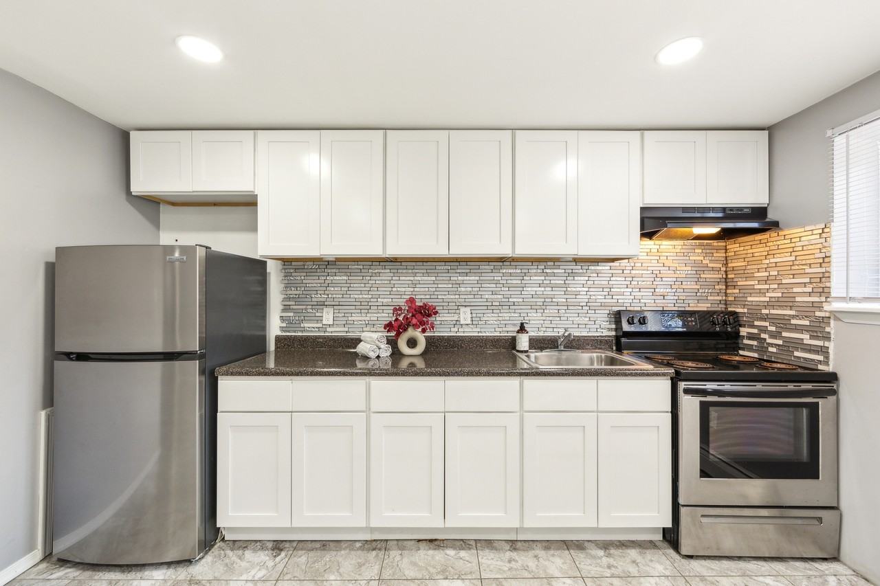 Green Forest Apartments - Photo 7 of 20