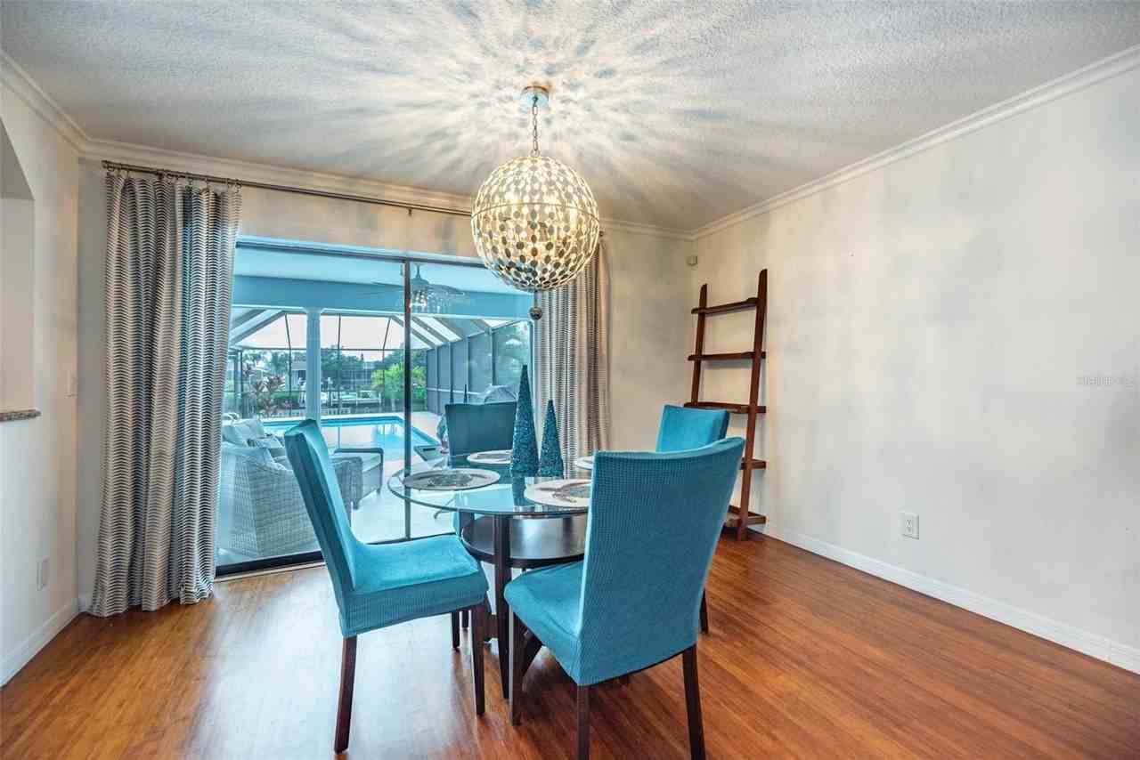 910 Chipaway Drive - Photo 7 of 39