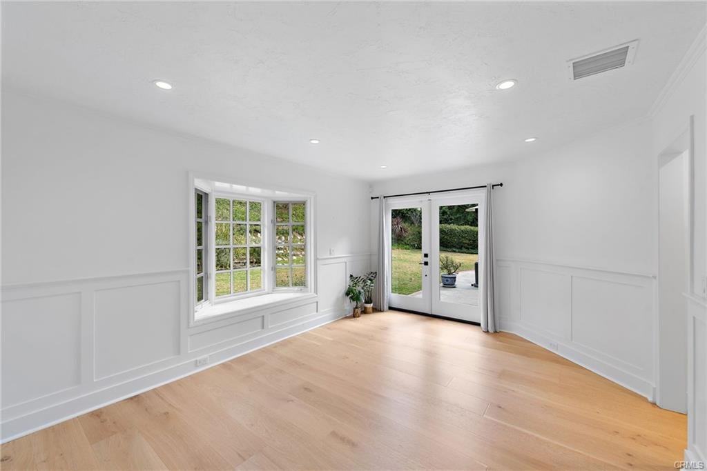 27232 Lost Colt Dr - Photo 3 of 8