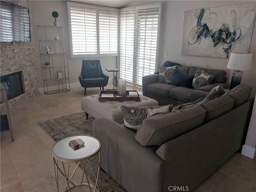 43695 Calle Las Brisas W - Photo 4 of 15