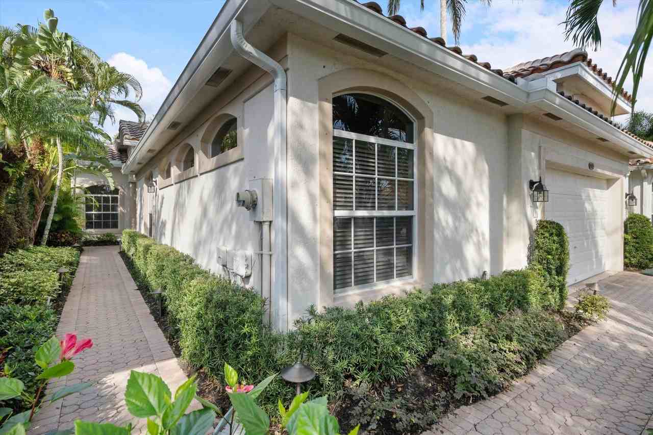 12521 Mallet Cir - Photo 3 of 37