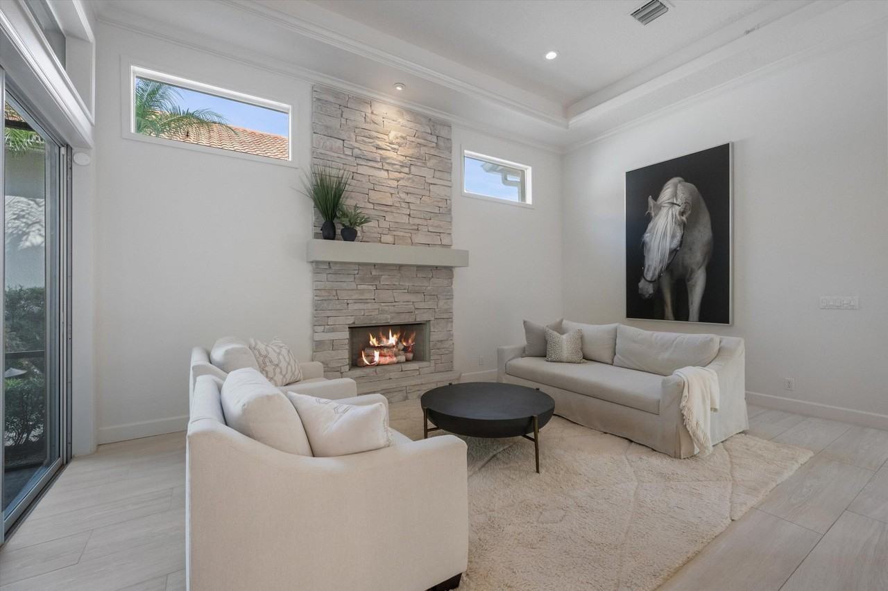 12521 Mallet Cir - Photo 5 of 37