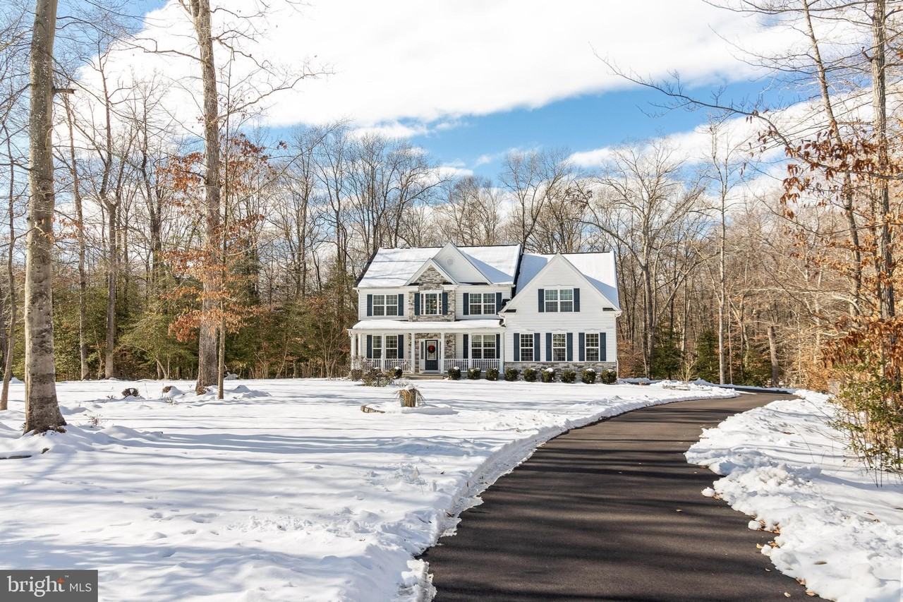 12223 Calverts Run Ct - Photo 2 of 50