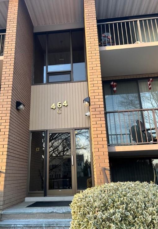 464C Liberty St - Photo 2 of 15