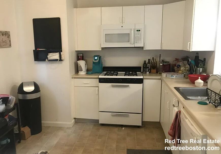 7 Etna St - Photo 7 of 12