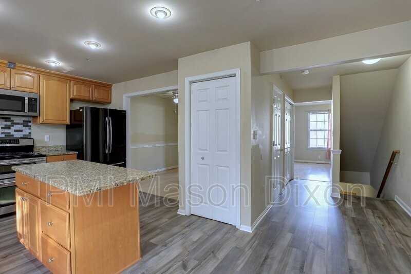 8847 Goose Landing Cir - Photo 6 of 22