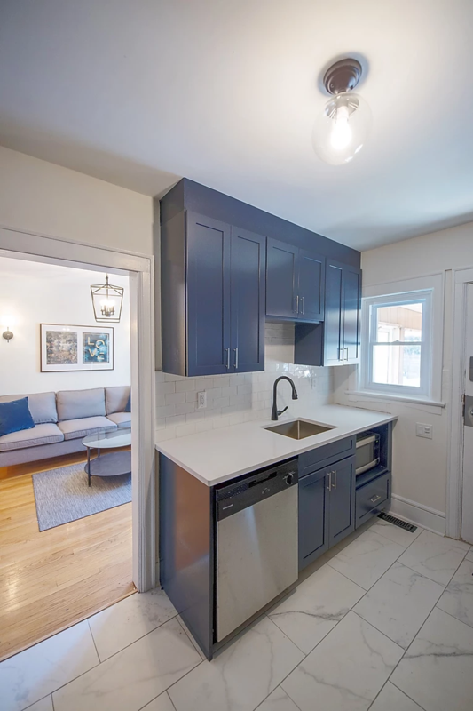 858 Bronson Ave #A - Photo 4 of 23