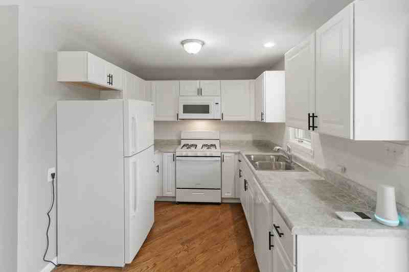 4420 Balmoral Dr - Photo 2 of 15
