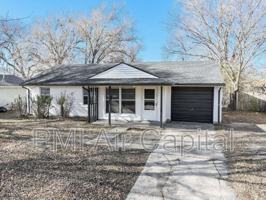 featured image of 2325 S Hiram St