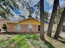 featured image of 23034 Earlmist Dr