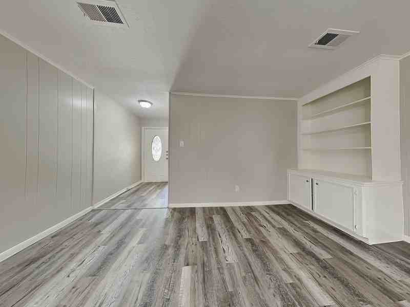 23034 Earlmist Dr - Photo 2 of 16