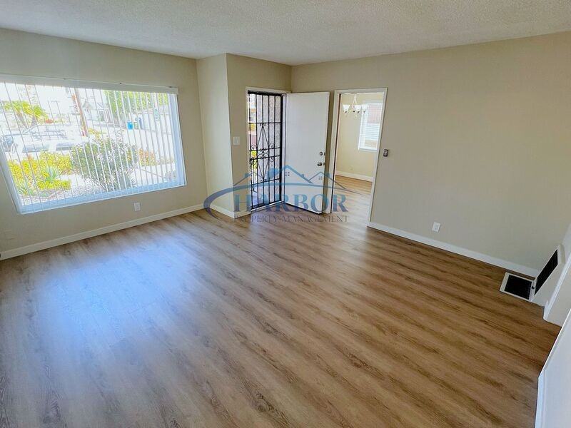 1025 W 25th St #1 - Photo 2 of 10